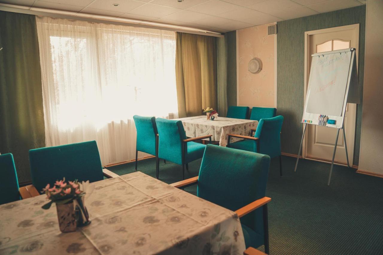 Hotell Paeaesuke Jõhvi Εξωτερικό φωτογραφία
